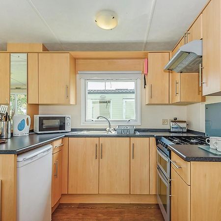 Riverside Caravan Holiday Park 博格诺里吉斯 外观 照片