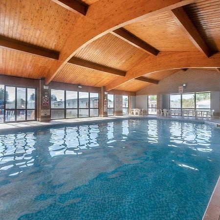 Riverside Caravan Holiday Park 博格诺里吉斯 外观 照片