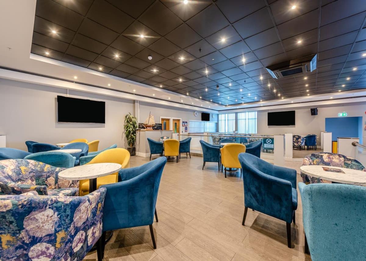 Riverside Caravan Holiday Park 博格诺里吉斯 外观 照片